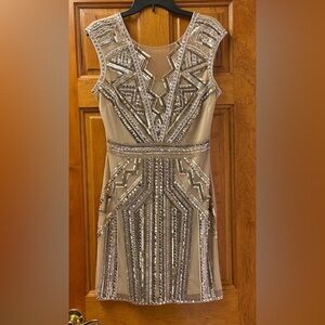 Venus womens beige/gold beaded clubbing Cocktail dress sz 8